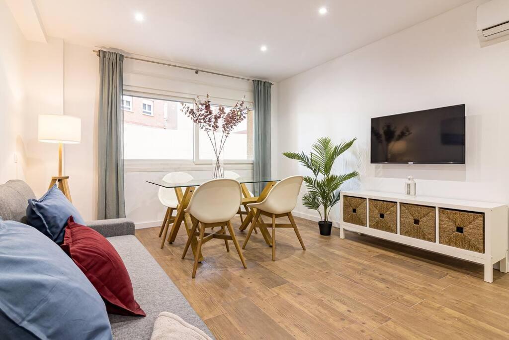 Malagueta Apartments Malaga Zewnętrze zdjęcie