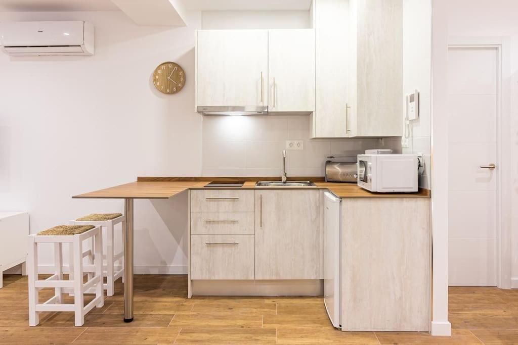 Malagueta Apartments Malaga Zewnętrze zdjęcie