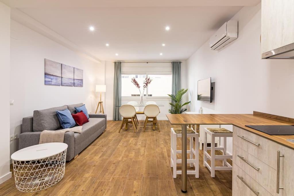 Malagueta Apartments Malaga Zewnętrze zdjęcie