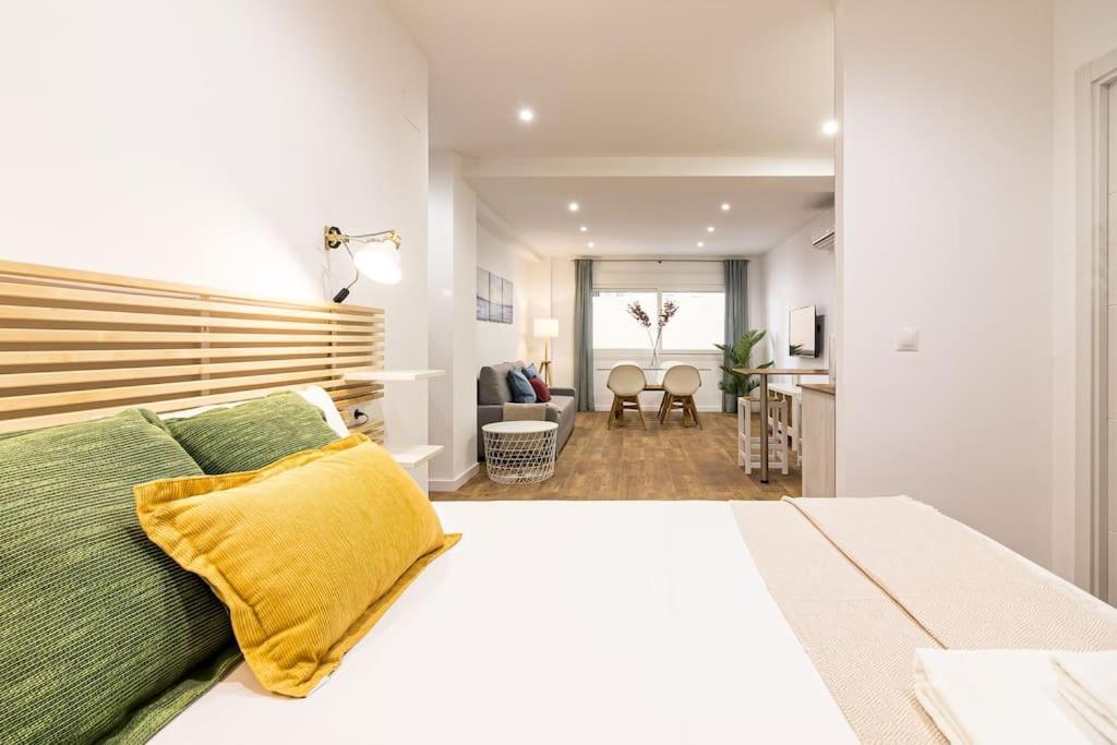 Malagueta Apartments Malaga Zewnętrze zdjęcie