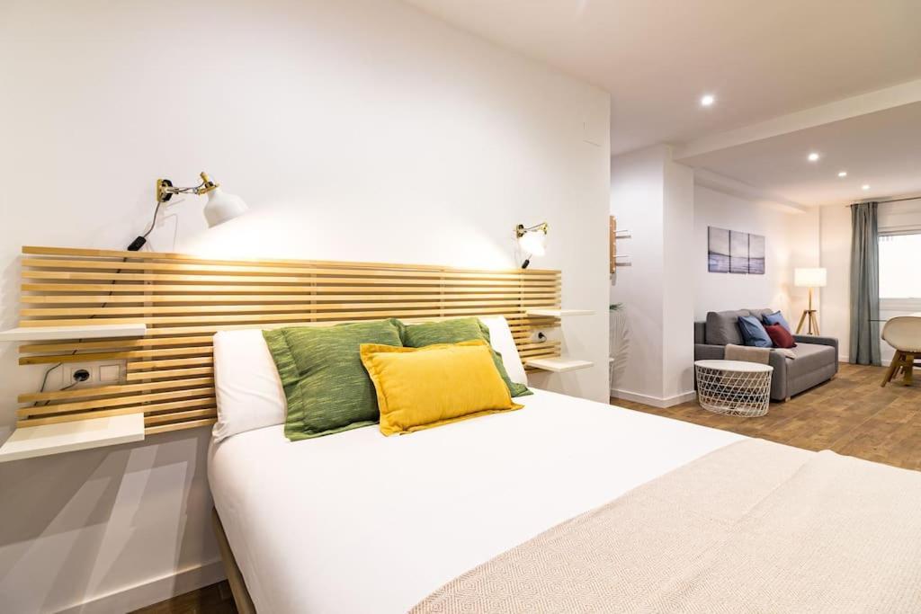 Malagueta Apartments Malaga Zewnętrze zdjęcie