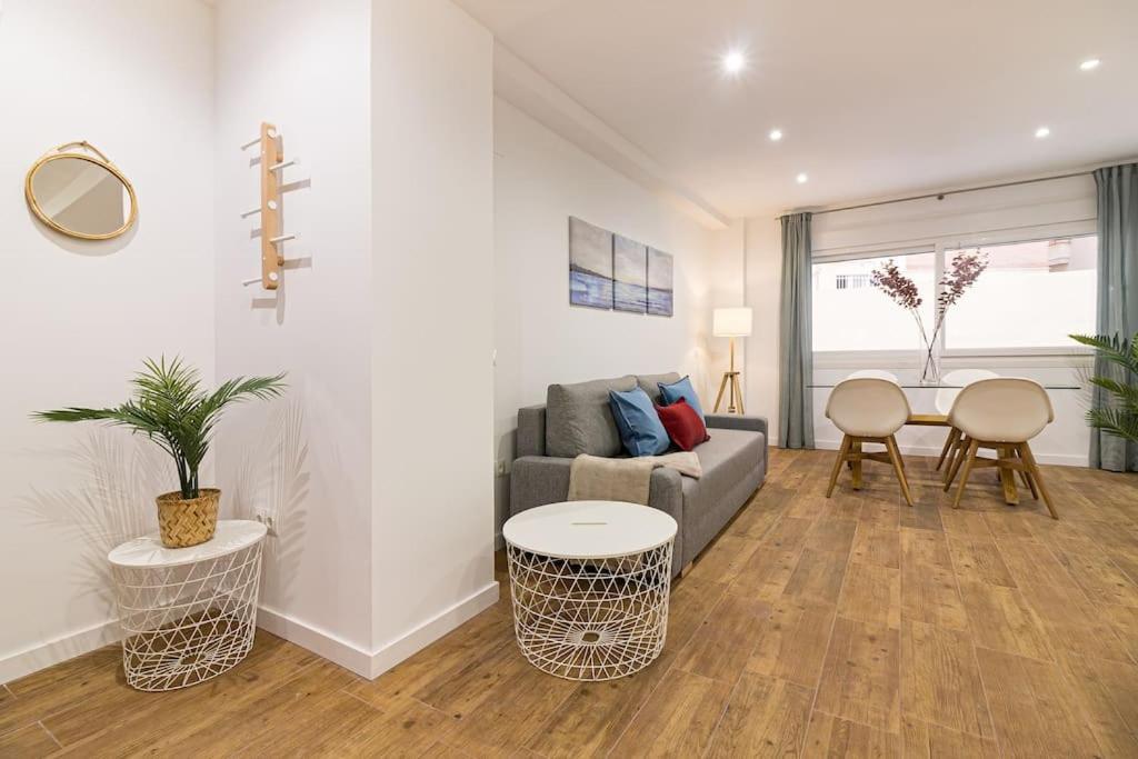 Malagueta Apartments Malaga Zewnętrze zdjęcie